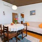 Apartman Nada *