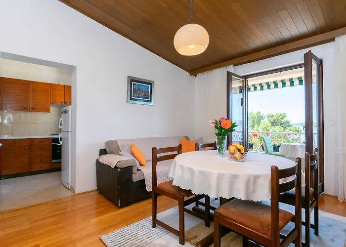 Nada Apartament Brela