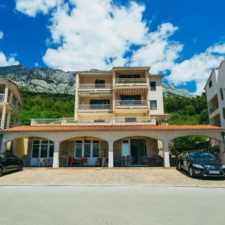 Nada Apartment